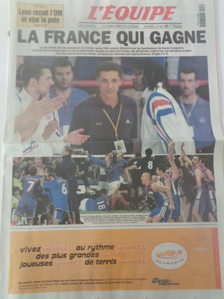 Journal l'équipe 06/02/2001 La France qui gagne - 2eme titre de champions du monde - Hand Ball - Journal L'Équipe authentique - Revue Vintage