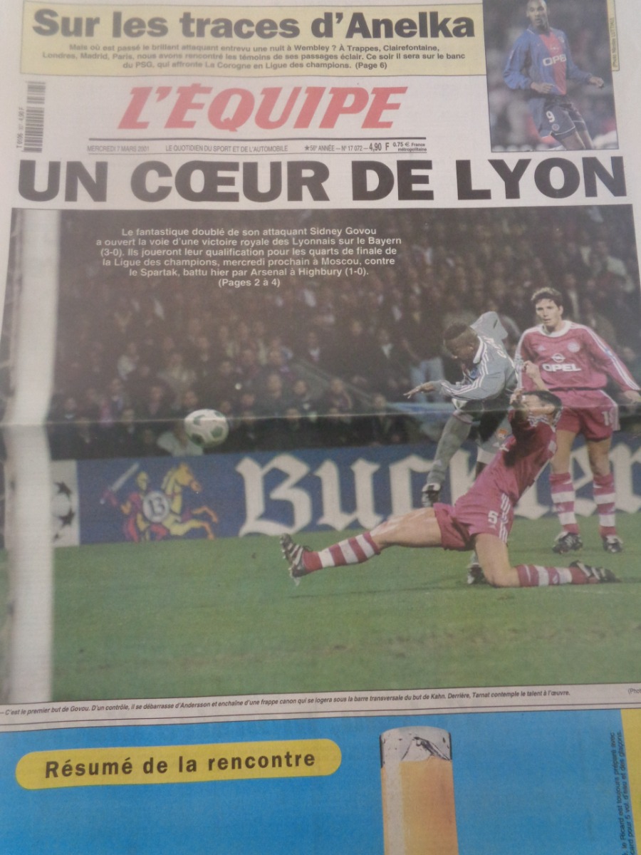 Journal l'équipe 07/03/2001 Un coeur de Lyon - Victoire sur le Bayern - Ligue des champions  - Football - Journal L'Équipe authentique - Revue Vintage