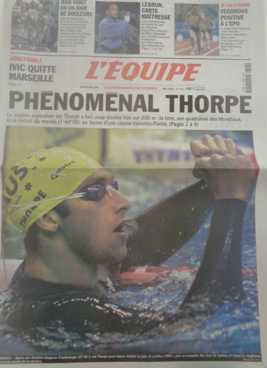 Journal l'équipe 26/07/2001 Phénoménal Thorpe - Mondiaux de natation - Journal L'Équipe authentique - Revue Vintage