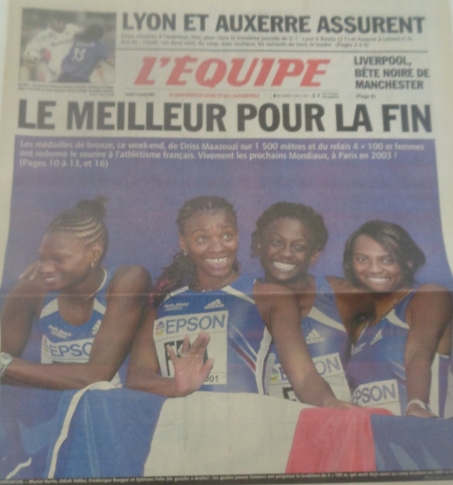 Journal l'équipe 07/08/2001 Médailles de bronze pour les bleus - Championnats du Monde d'athlétisme - Journal L'Équipe authentique - Revue Vintage