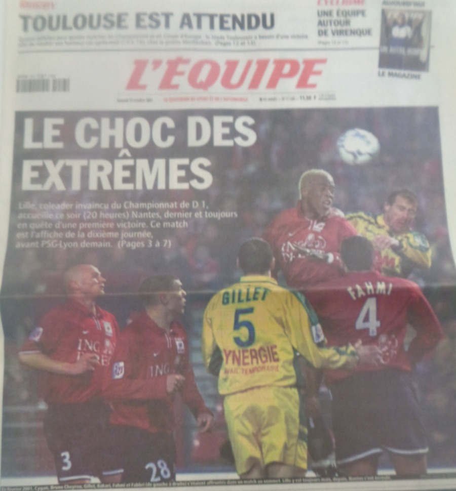 Journal l'équipe 13/10/2001 Le choc des extrêmes - Lille / Nantes - Football - Journal L'Équipe authentique - Revue Vintage