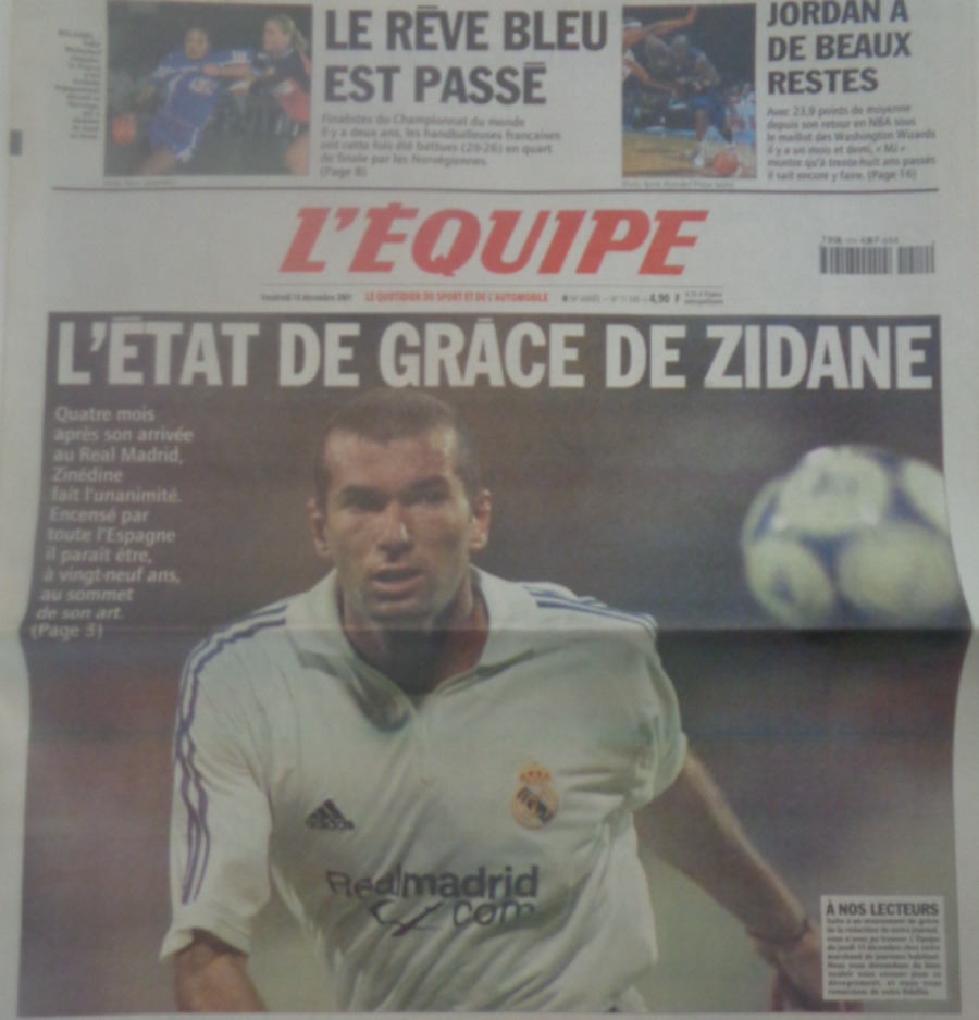 Journal l'équipe 14/12/2001 L'état de grâce de Zidane  au Real Madrid - Football - Journal L'Équipe authentique - Revue Vintage