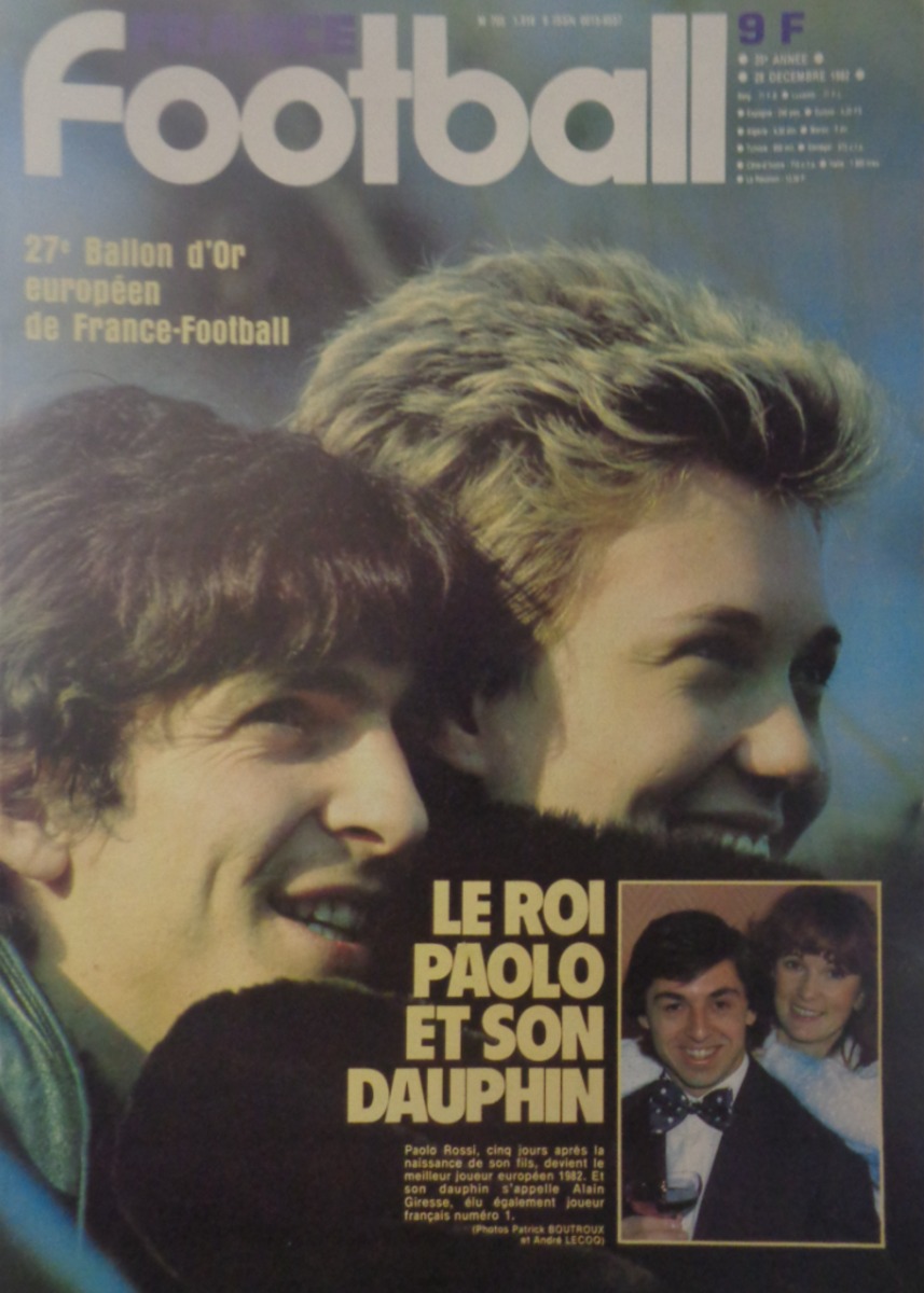 France Football décembre 1982 Paolo Rossi Ballon d'or 82 - Football authentique - Revue Vintage