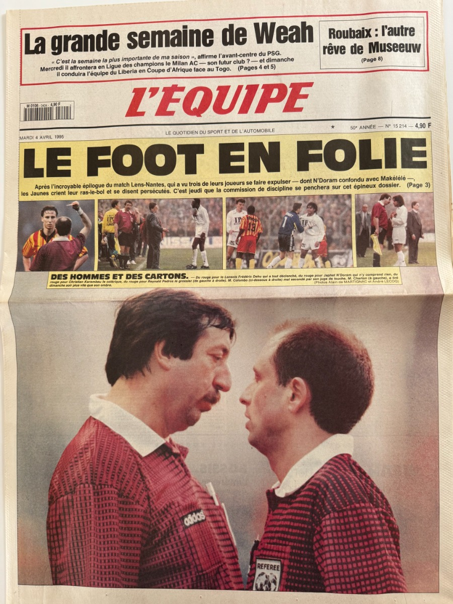 Journal l'équipe 04/04/1995 Le foot en folie - carton rouge - Journal L'Équipe authentique - Revue Vintage