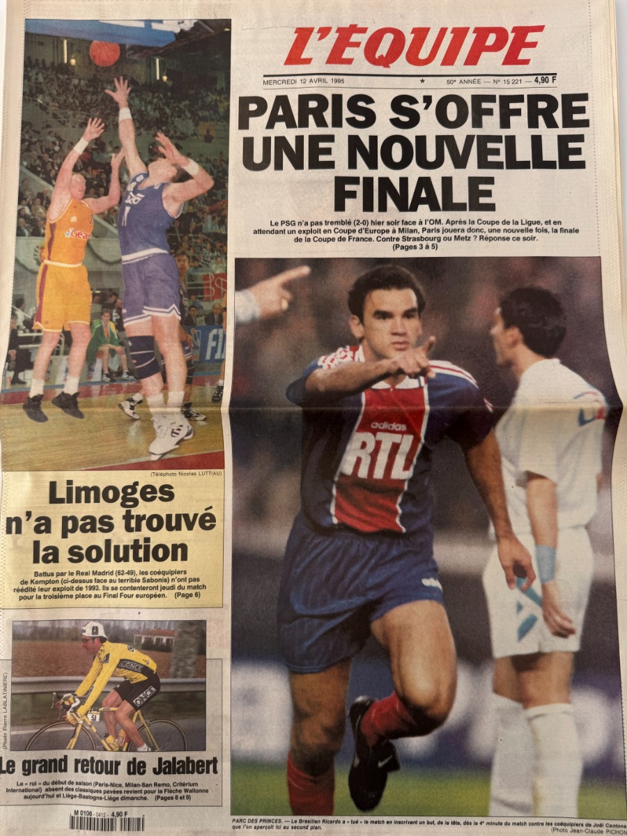 Journal l'équipe 12/04/1995 Paris s'offre une nouvelle finale - Football - Journal L'Équipe authentique - Revue Vintage