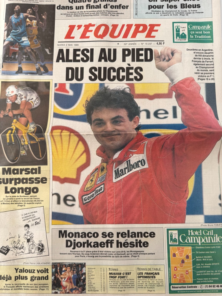Journal l'équipe 02/05/1995 Alesi au pied du succès - Formule 1 - Journal L'Équipe authentique - Revue Vintage