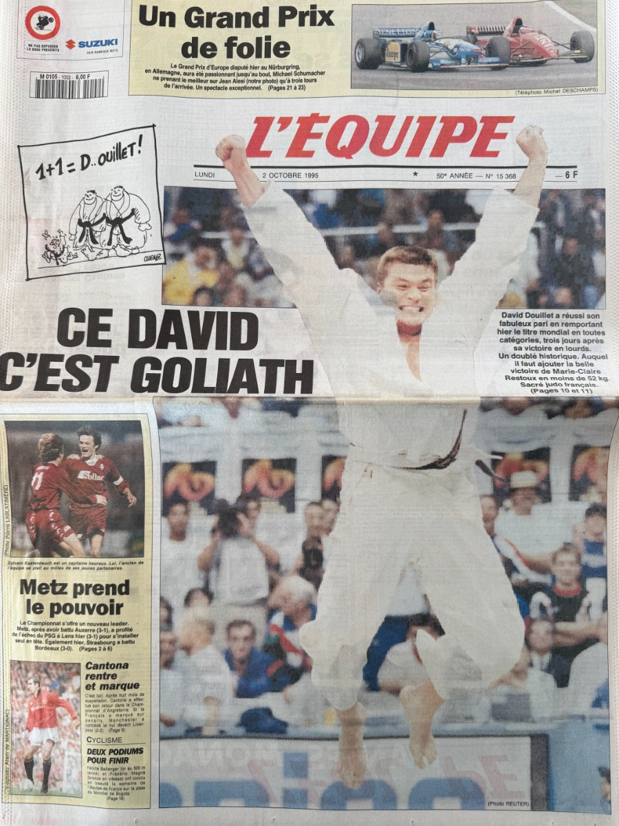 Journal l'équipe 02/10/1995 Ce David c'est Goliath - Champion du monde - Judo - Journal L'Équipe authentique - Revue Vintage