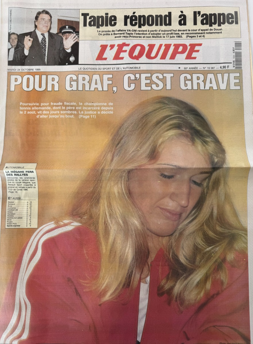 Journal l'équipe 24/10/1995 Pour Graf c'est grave - fraude fiscale - Tennis - Journal L'Équipe authentique - Revue Vintage