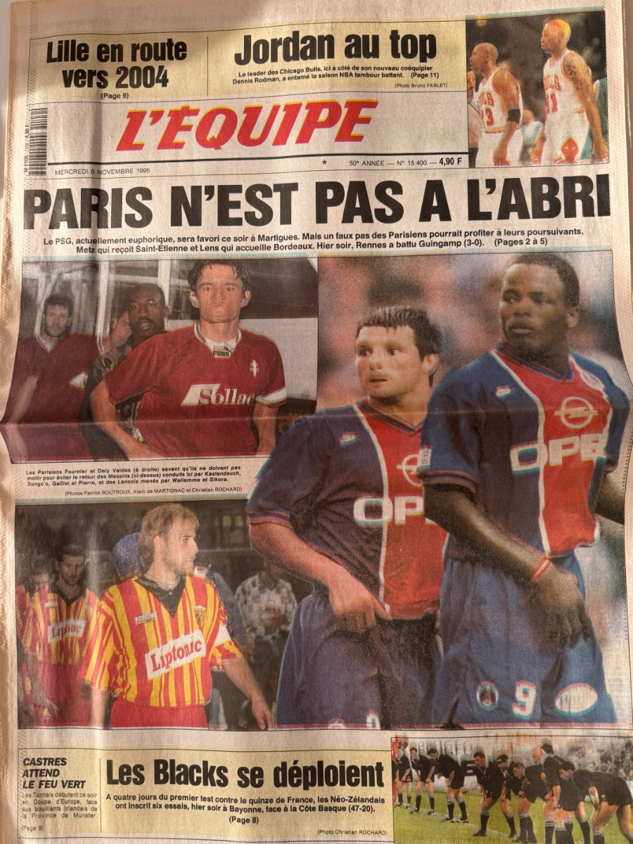 Journal l'équipe 08/11/1995 Paris n'est pas a l'abri - Football - Journal L'Équipe authentique - Revue Vintage