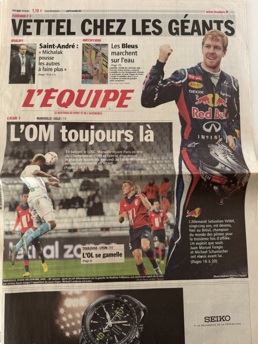 Journal l'équipe 26/11/2012 Champion du Monde Vettel chez les Géants - Formule 1 - Journal L'Équipe authentique - Revue Vintage